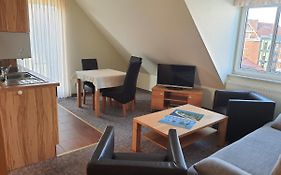 Landhaus Braband Ferienwohnungen - Cuxhavener Straße 96